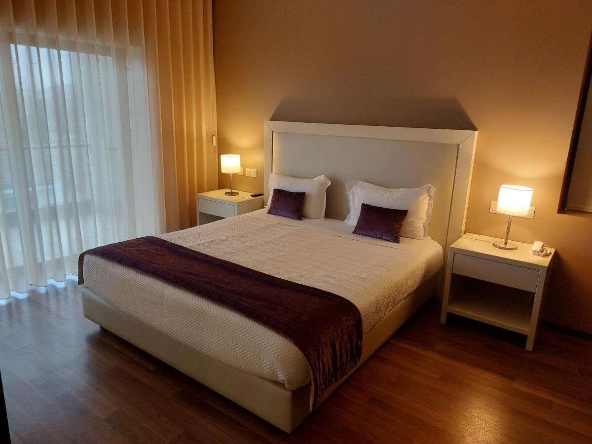 Hotel Monte Lirio Espinho  Extérieur photo